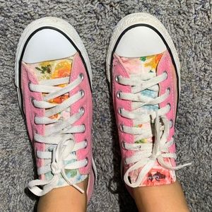 Pink Floral Hand-Painted Low Rise Chuck Taylor Converse